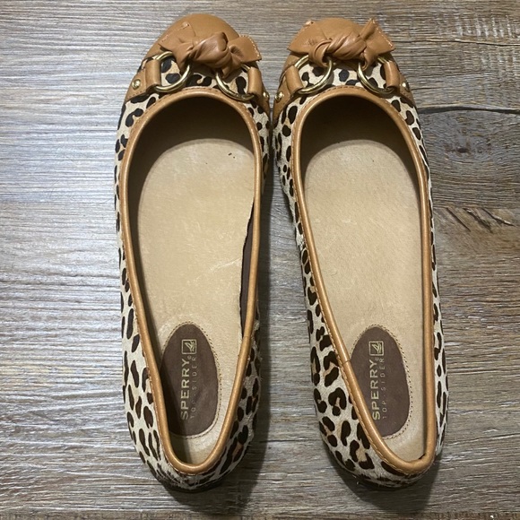 Sperry Flats Leopard Animal Print Tan Size 9